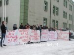 Protest rodziców przed Urzędem Miejskim 